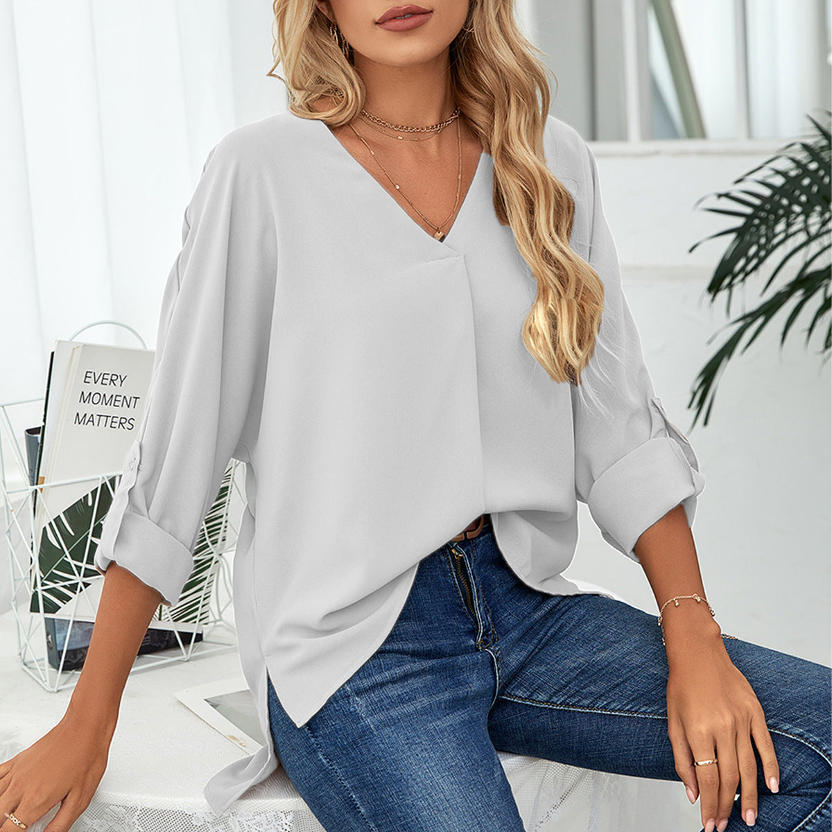 Chiffon V-neck shirt