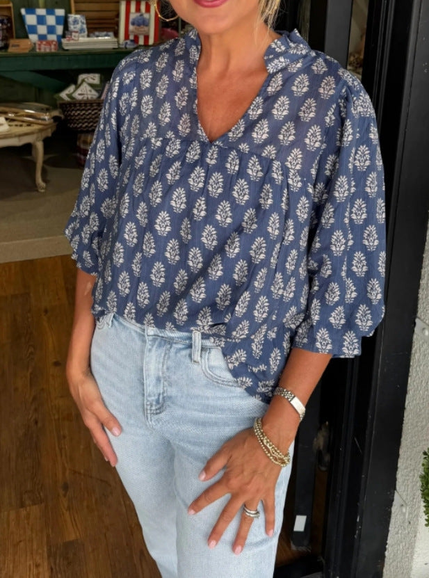 New floral ruffled women's blouse