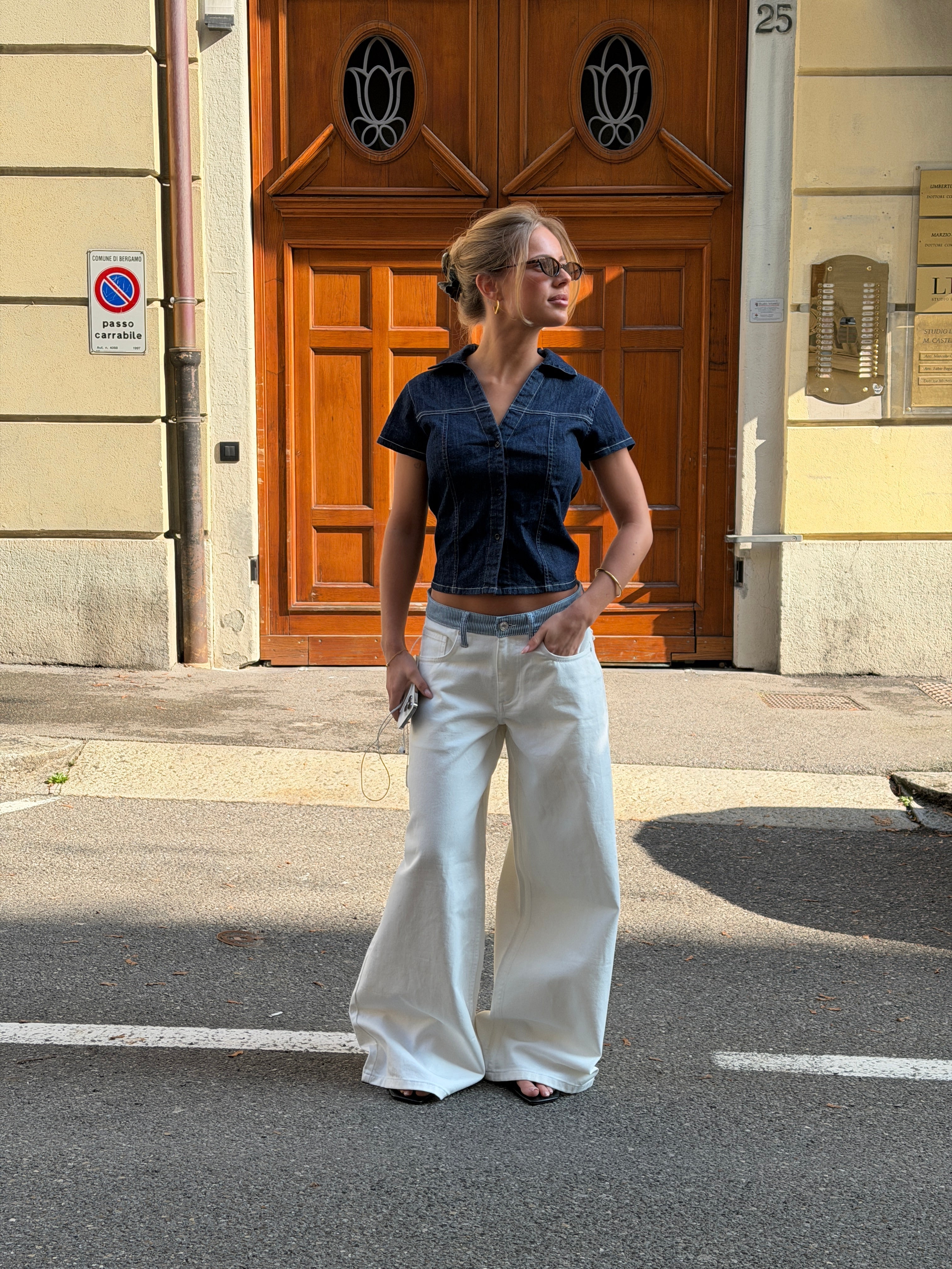 Bjørk striped low-waisted loose jeans - White/Blue