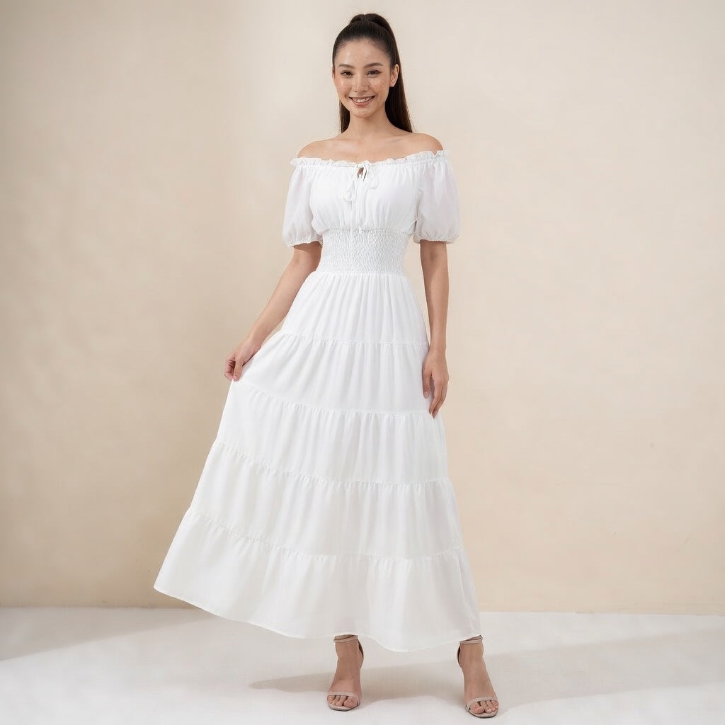 Elegant Medieval Renaissance Dress