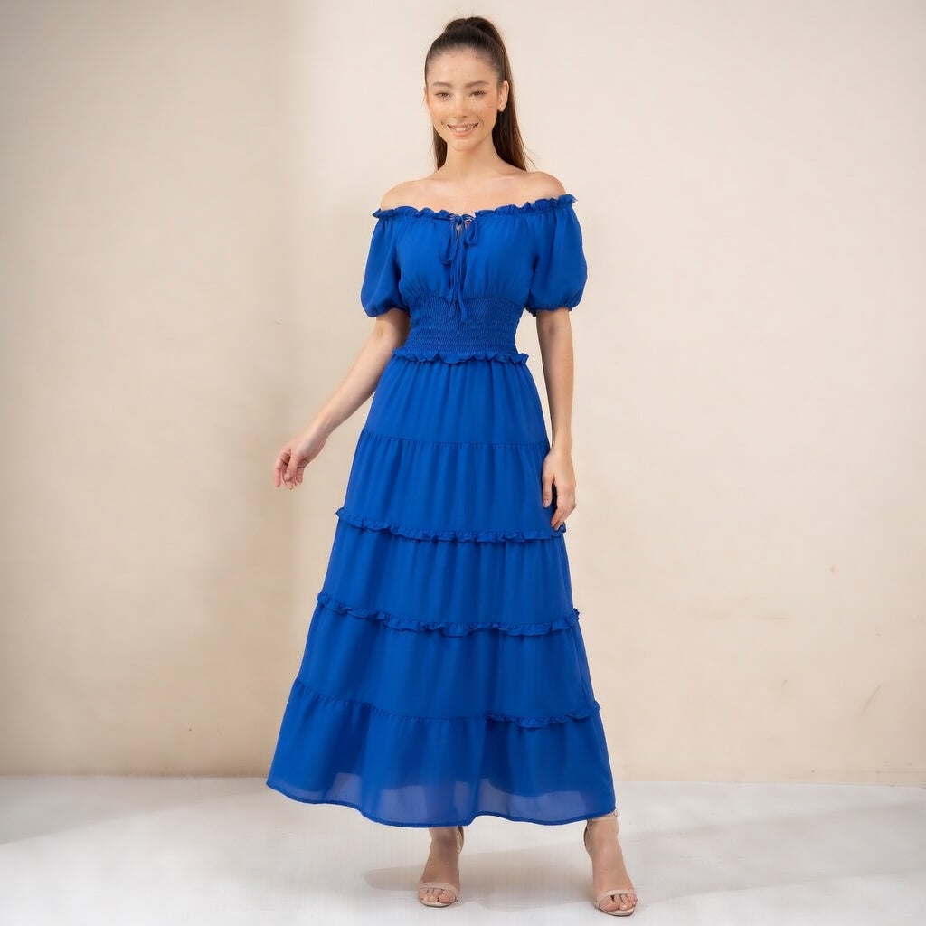 Elegant Medieval Renaissance Dress